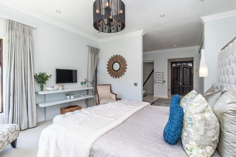 3 Bedroom Property for Sale in Stonehurst Mountain Estate Western Cape